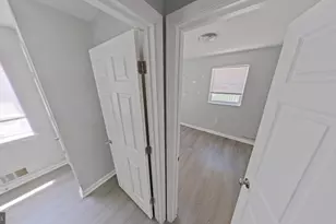 2036 N Gratz St, Philadelphia, PA 19121 - Photo 5