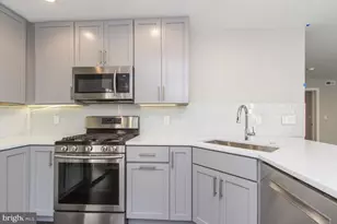 716 S Sartain St, Philadelphia, PA 19147 - Photo 5