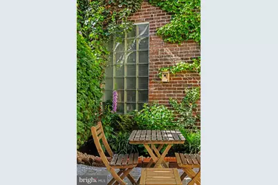 142 Carpenter Street, Philadelphia, PA 19147 - Photo 21