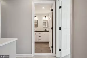 745 S Juniper St, Philadelphia, PA 19147 - Photo 13