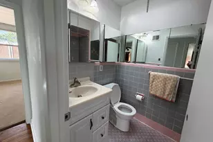 1621 Strahle St, Philadelphia, PA 19152 - Photo 29