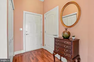 300 Tyler Ct, Philadelphia, PA 19111 - Photo 3