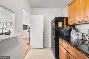 200 Locust St, Philadelphia, PA 19106 - Photo 23