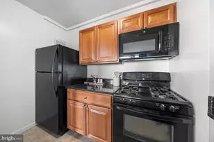 200 Locust St, Philadelphia, PA 19106 - Photo 23