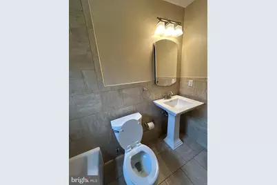 2618 W Mimi Circle, Philadelphia, PA 19131 - Photo 11