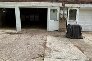 2618 W Mimi Circle, Philadelphia, PA 19131 - Photo 13