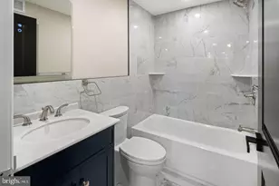 244 Montrose St, Philadelphia, PA 19147 - Photo 25