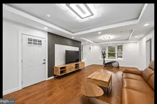 5900 Woodbine Ave, Philadelphia, PA 19131 - Photo 13