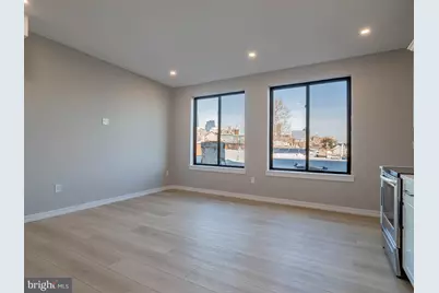 769 S 10th Street #4B, Philadelphia, PA 19147 - Photo 3