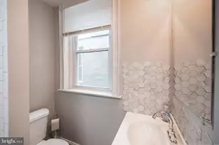 5847 Willows Ave, Philadelphia, PA 19143 - Photo 7