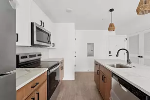 2520 N Front St, Philadelphia, PA 19133 - Photo 1