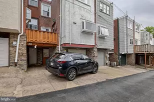 3455 W Queen Ln, Philadelphia, PA 19129 - Photo 31