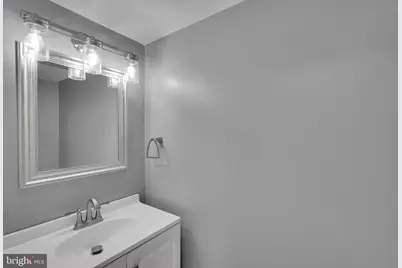 4451 Ernie Davis Circle, Philadelphia, PA 19154 - Photo 7