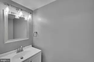 4451 Ernie Davis Cir, Philadelphia, PA 19154 - Photo 7