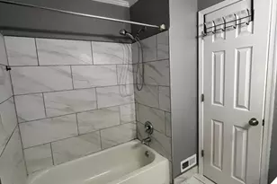 4451 Ernie Davis Cir, Philadelphia, PA 19154 - Photo 15