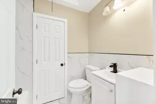 4059 Howland St, Philadelphia, PA 19124 - Photo 13