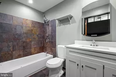 2105 E Susquehanna Avenue, Philadelphia, PA 19125 - Photo 17