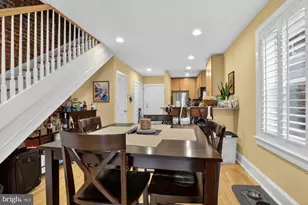 1712 Green St, Philadelphia, PA 19130 - Photo 7