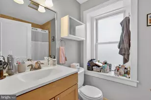 1712 Green St, Philadelphia, PA 19130 - Photo 17