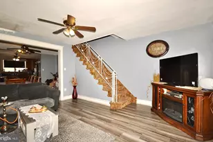 1336 Van Kirk St, Philadelphia, PA 19149 - Photo 3