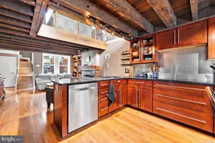 113 Pemberton St, Philadelphia, PA 19147 - Photo 29