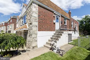 579 Wartman St, Philadelphia, PA 19128 - Photo 3