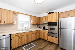 579 Wartman St, Philadelphia, PA 19128 - Photo 11