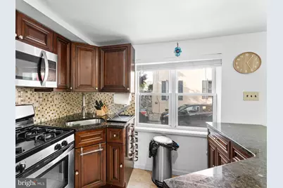 1006 Montrose Street, Philadelphia, PA 19147 - Photo 5