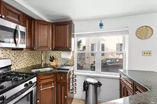 1006 Montrose St, Philadelphia, PA 19147 - Photo 5