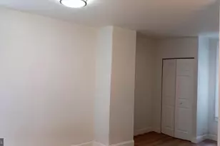 317 N 33rd St, Philadelphia, PA 19104 - Photo 19