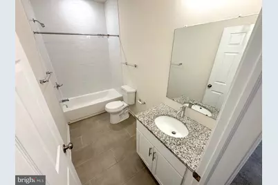 1327 S 27th Street, Philadelphia, PA 19146 - Photo 9