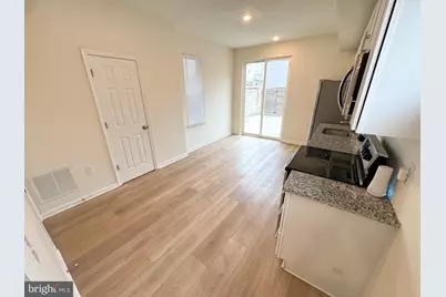 1327 S 27th Street, Philadelphia, PA 19146 - Photo 3
