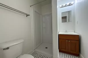 1131 W Nevada St, Philadelphia, PA 19133 - Photo 11