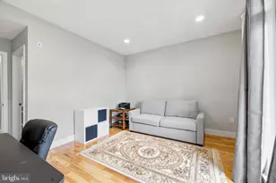 1317 N 7th St, Philadelphia, PA 19122 - Photo 11