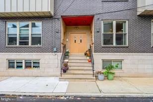 714 N Chadwick St, Philadelphia, PA 19130 - Photo 21
