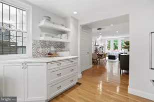 2137 Bainbridge St, Philadelphia, PA 19146 - Photo 17