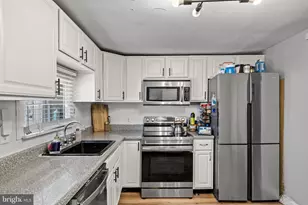 233 Tree St, Philadelphia, PA 19148 - Photo 7