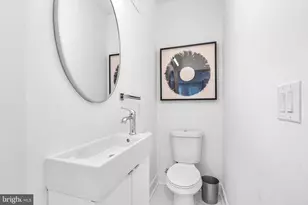 2008 S College Ave, Philadelphia, PA 19121 - Photo 11