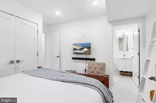 2008 S College Ave, Philadelphia, PA 19121 - Photo 13