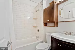 2140 Oakford St, Philadelphia, PA 19146 - Photo 13