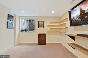 2140 Oakford St, Philadelphia, PA 19146 - Photo 25