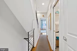 2140 Oakford St, Philadelphia, PA 19146 - Photo 9
