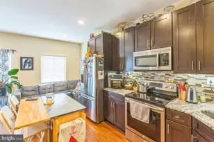1614 Cambridge St, Philadelphia, PA 19130 - Photo 3
