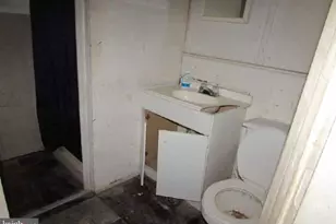 3838 N 18th St, Philadelphia, PA 19140 - Photo 5