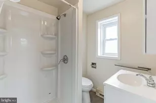 1305 N Lawrence St, Philadelphia, PA 19122 - Photo 9