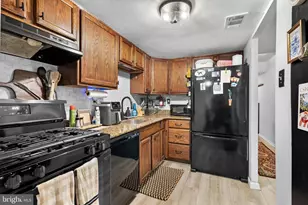 263 Shawmont Ave, Philadelphia, PA 19128 - Photo 5