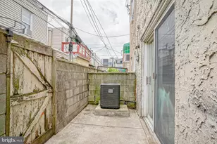 2645 S Alder St, Philadelphia, PA 19148 - Photo 11