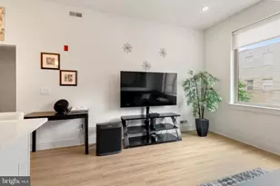 630 Federal St, Philadelphia, PA 19147 - Photo 11
