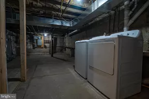 2410 Wharton St, Philadelphia, PA 19146 - Photo 33