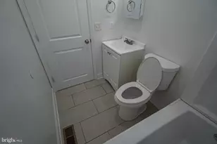 2410 Wharton St, Philadelphia, PA 19146 - Photo 19